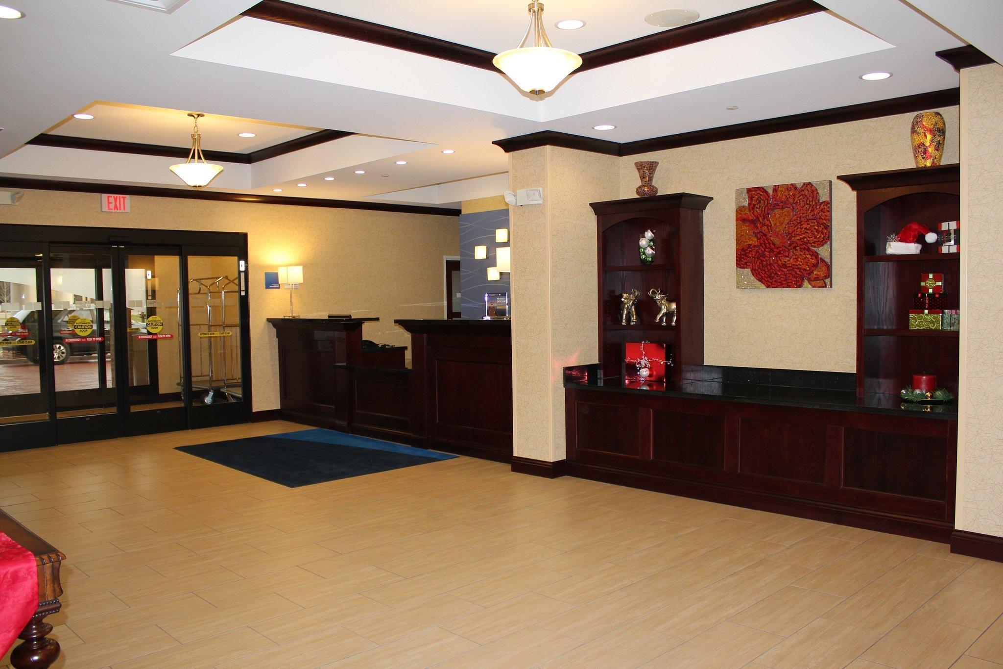 Holiday Inn Express Niles By Ihg Extérieur photo