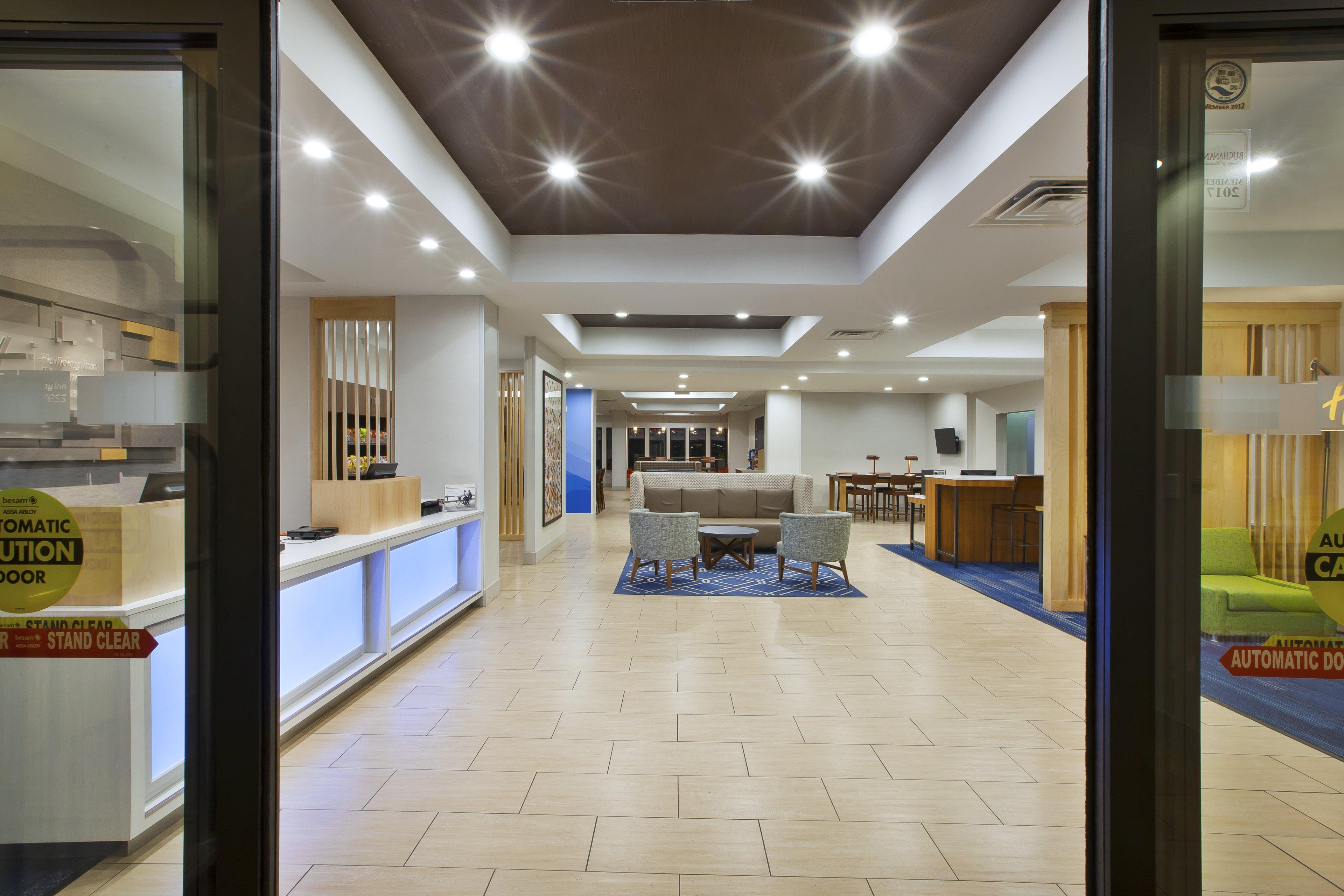 Holiday Inn Express Niles By Ihg Extérieur photo
