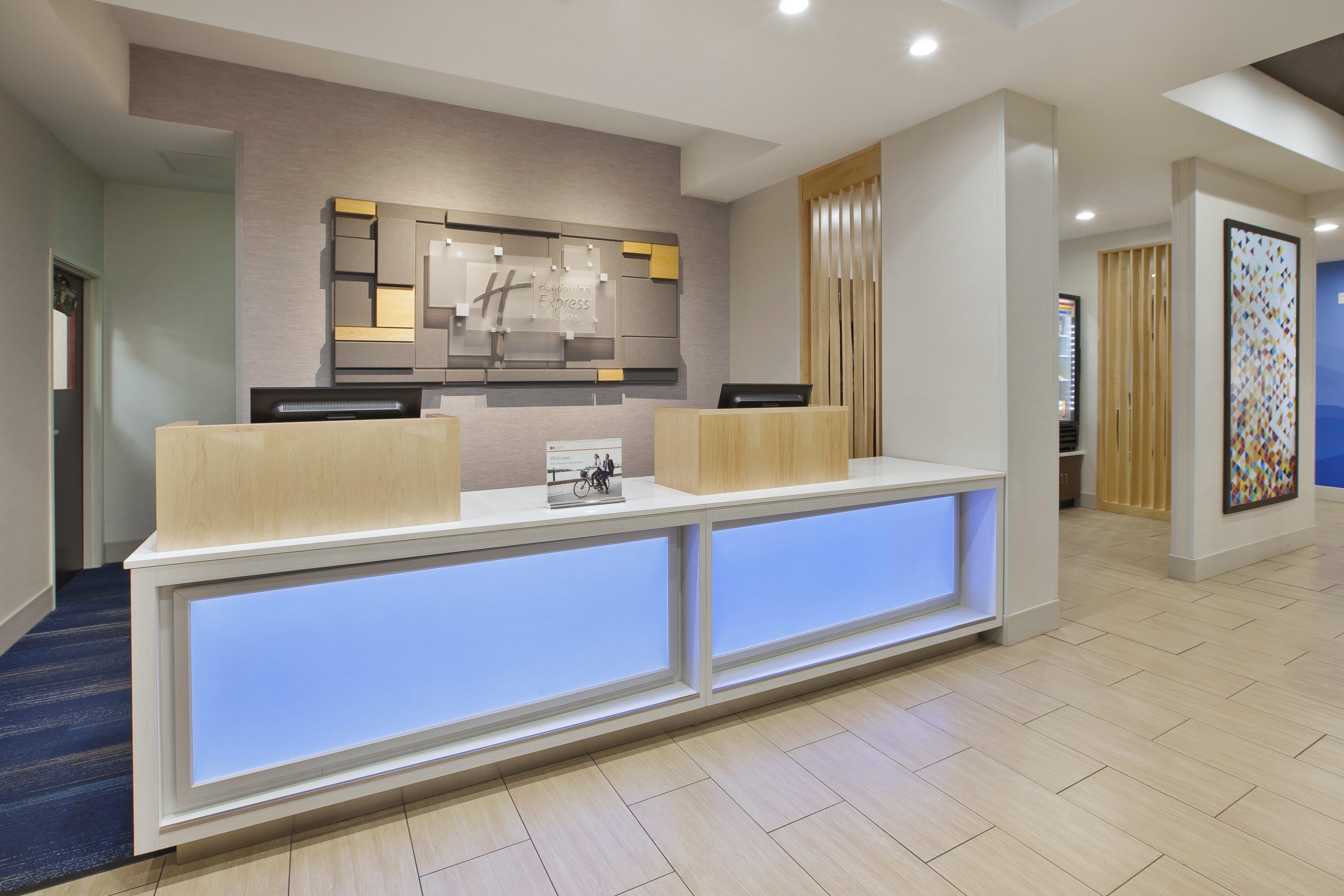 Holiday Inn Express Niles By Ihg Extérieur photo