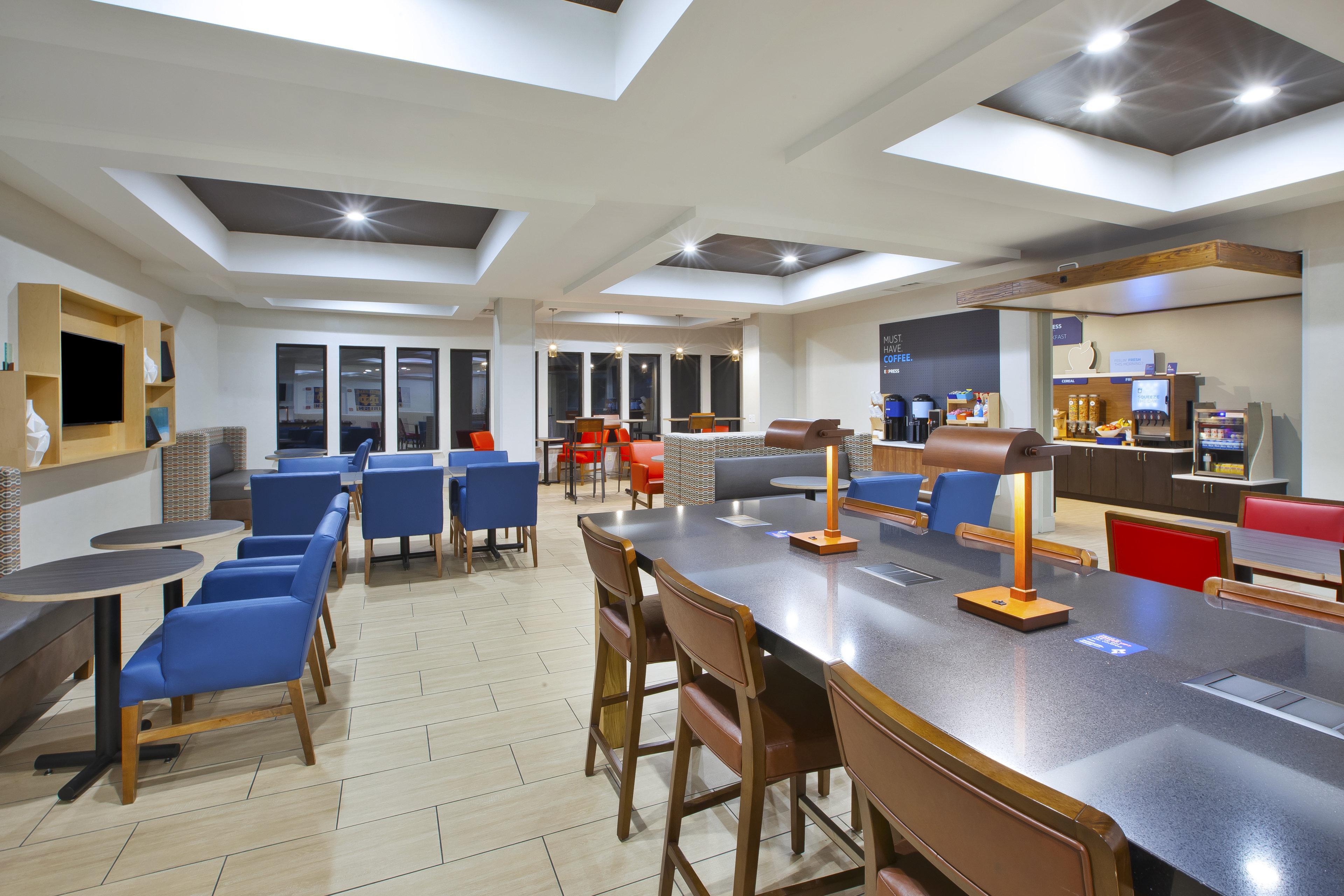 Holiday Inn Express Niles By Ihg Extérieur photo