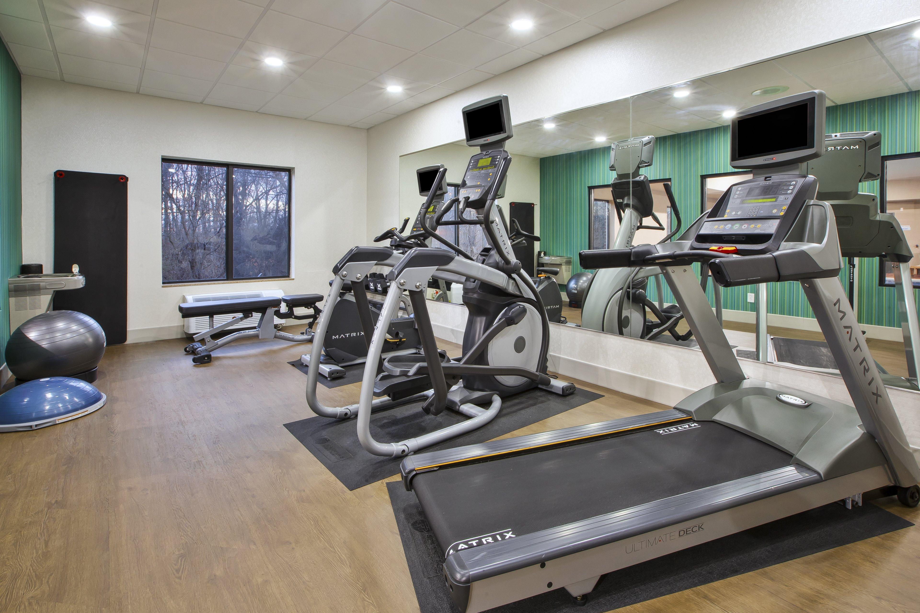 Holiday Inn Express Niles By Ihg Extérieur photo